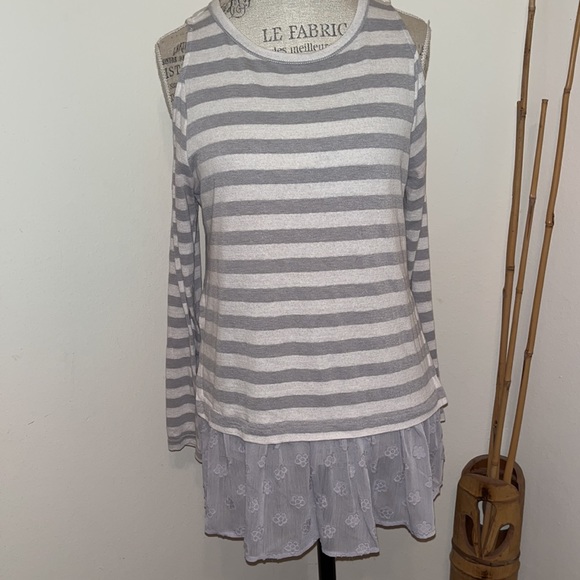 Doe & Rae drop shoulder size small - Picture 1 of 4